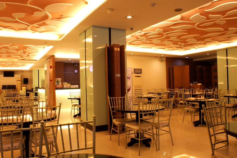 Vista Hotel Cubao Ciudad Quezon Exterior foto
